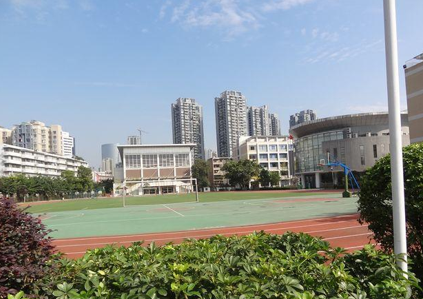 四川大學(xué)附屬中學(xué)校園風(fēng)采